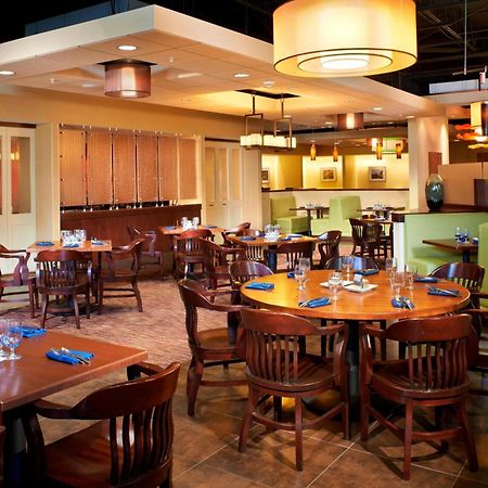Buffalo Marriott Niagara Amherst Restaurant photo