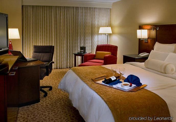 Buffalo Marriott Niagara Amherst Exterior photo